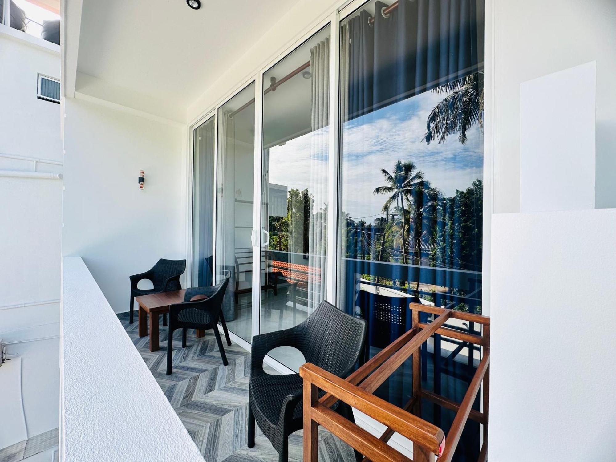 Iresort Weligama Exterior foto